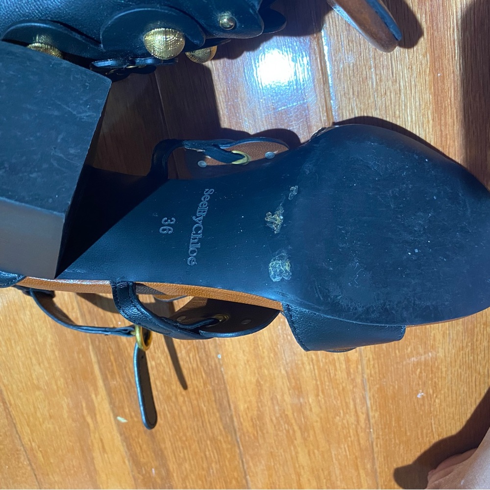 See By Chloe Women's Haya Floral Stud Block-Heel Sandals - Picture 13 of 16
